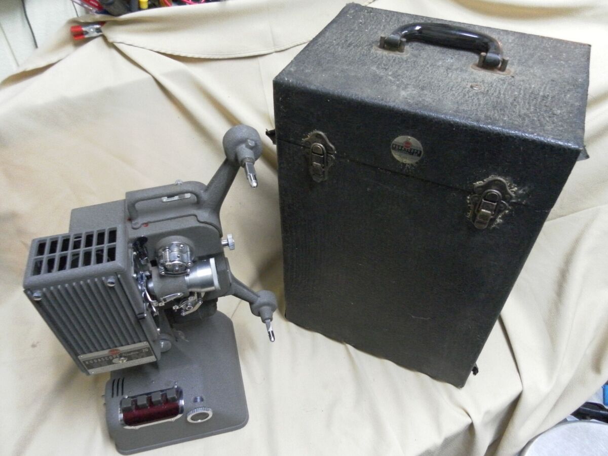 Kodak Kodascope Sixteen-20 Film Projector Silent 16mm Used Kodak Kodascope Sixteen-20 Film Projector Silent 16mm Used