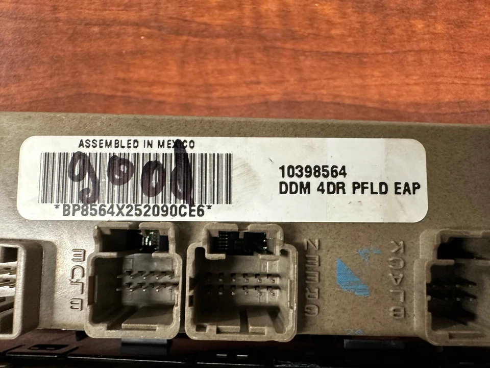 03-06 Silverado Escalade Front & Rear Window Switch Set BLUE LED TPMS Power Fold - Image 4 of 4