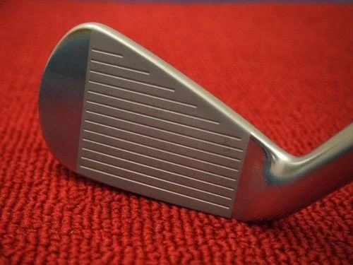 HONMA TW757P Utility Iron 4I 19° VIZARD for TW757 S Flex Men's Golf Club Japan - Image 3 of 4