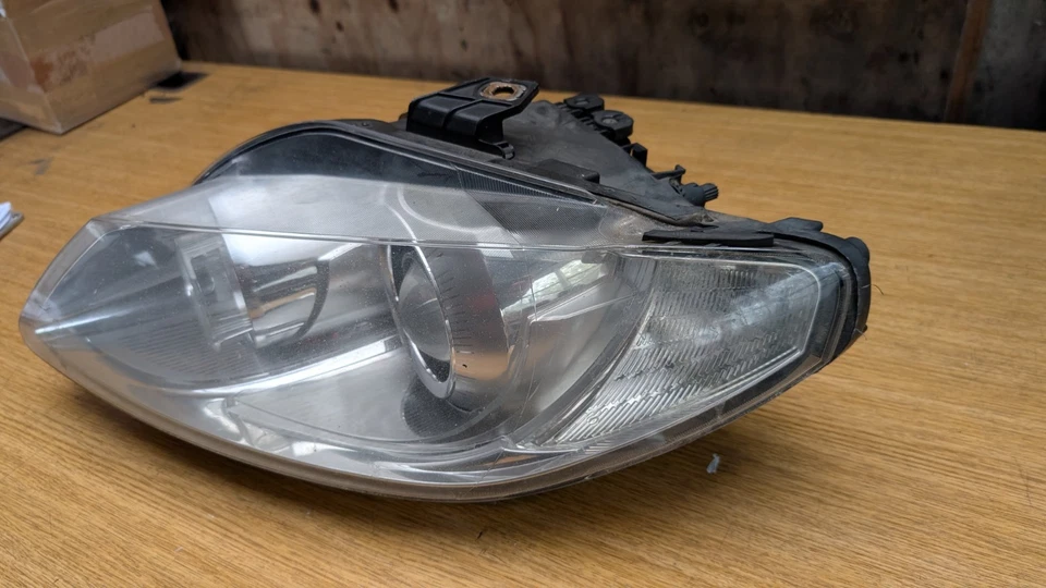 FARO SEAT EXEO XENÓN N/S PASAJEROS 2009-2013 2011 3R2941007 ** Foto 3 de 4