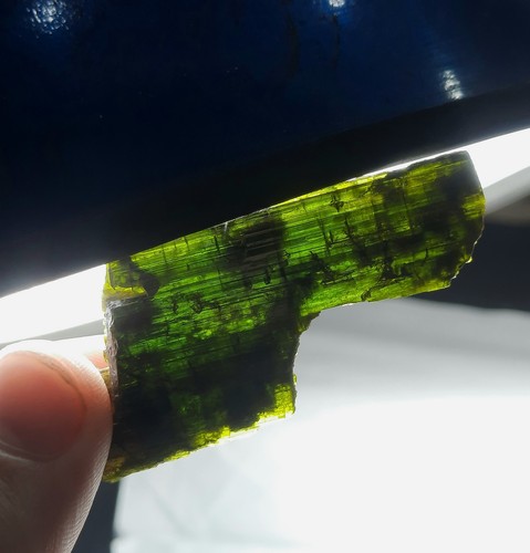 Natural Pleochroic Epidote Crystal From Skardu Pakistan. - Picture 4 of 7