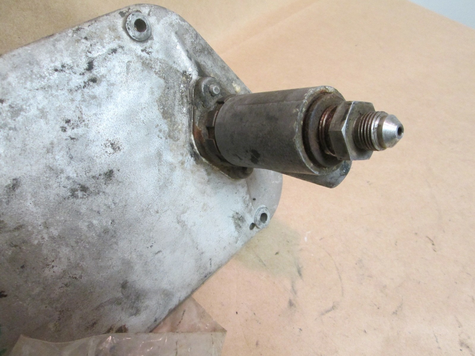 Rolls Royce Silver Spirit / Spur - Engine Valley Plate Cover