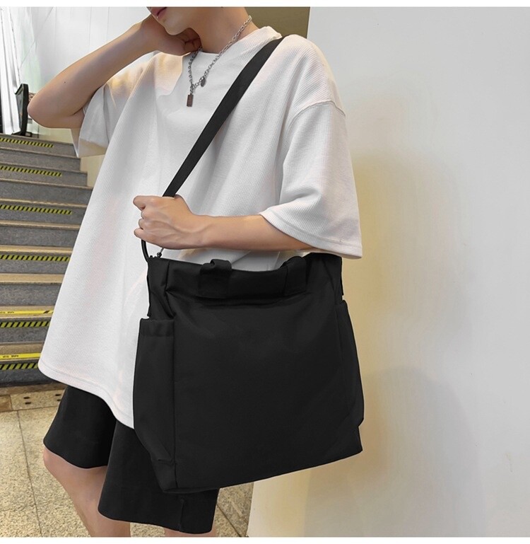 Crossbody bag. For school / For work / For sports / Casual-image