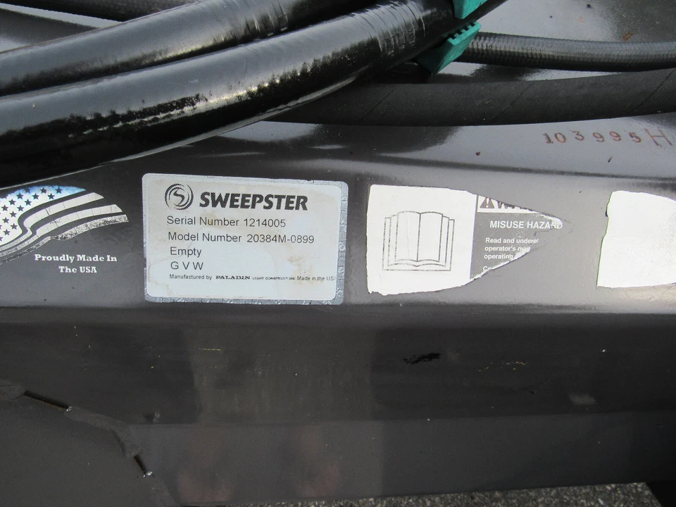 Paladin Sweepster CS 203 hidráulico de alto volteo 84” colector barredora cargadora de ruedas Foto 3 de 4