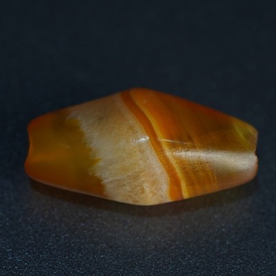 Polished Natural Agate Barrel Bead, Red Carnelian Banded Pattern Loose Bead4.2g