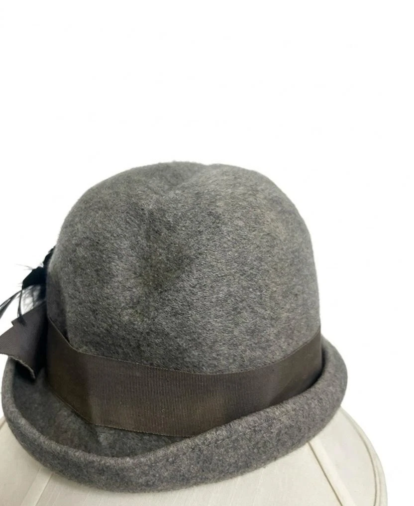 AURORE TRUE VINTAGE 1950s GRAY FELT/ART DECO COCKTAIL HAT MADE IN FRANCE 1940s Vintage Aurore Hat Made in France, Brown Velvet  main image 4