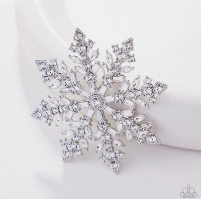 Paparazzi LOP Snowflake Solstice White Rhinestone Gem Snowflake Brooch