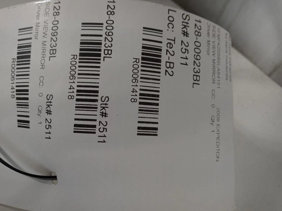 Водительское боковое зеркало заднего вида мощное гладкое окрашенное подходит для 07–08 Expedition 61418 - Изображение 4 из 4