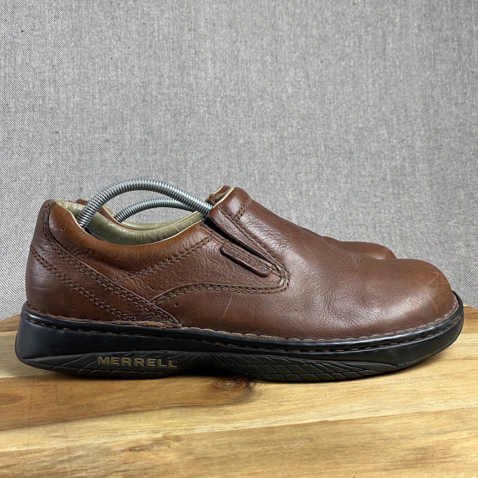 Mocassini Merrell World Passport da uomo 12 Redwood in pelle marrone scarpa casual slip on