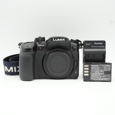 MINT Panasonic Lumix GH4 Mirrorless Camera Body Only 107