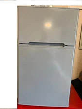 Electactic 3.1 Cu.Ft Small Fridge with Freezer