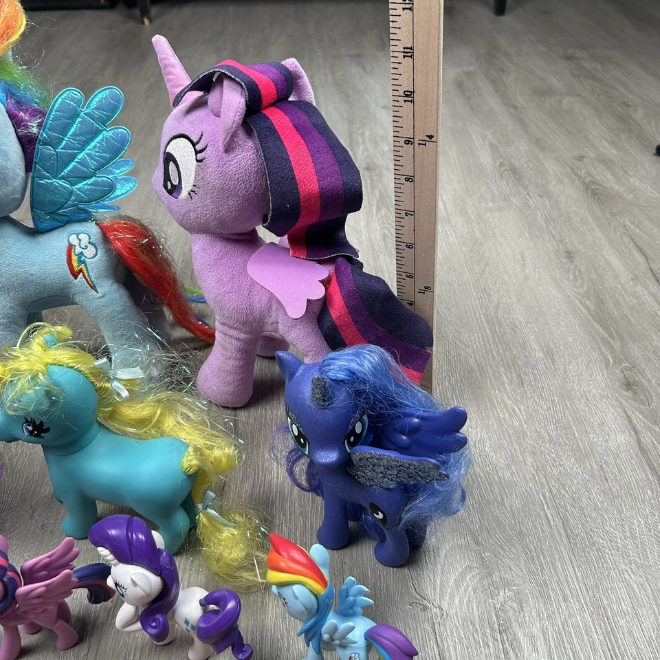 Hasbro My Little Pony Varios Tallas 2-11” Peluche, Cepillable y Más Figuras Lote de 22 Foto 3 de 4