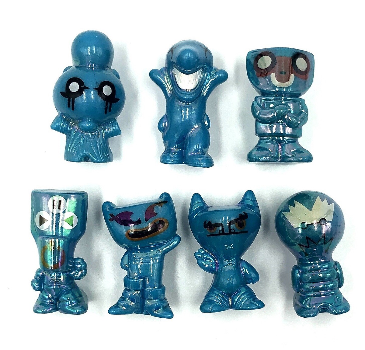 Rare LASER Finish Series 3 Explorer Gogos Crazy Bones 