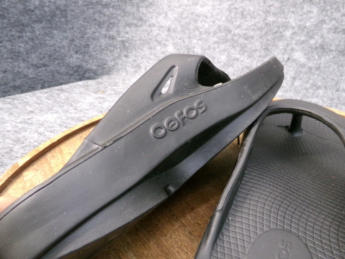 OOFOS Women OOriginal Post Run Black Sport Recovery Thong Sandal Size 44 US 11 OOFOS Women OOriginal Post Run Black Sport Recovery Thong  main image 3