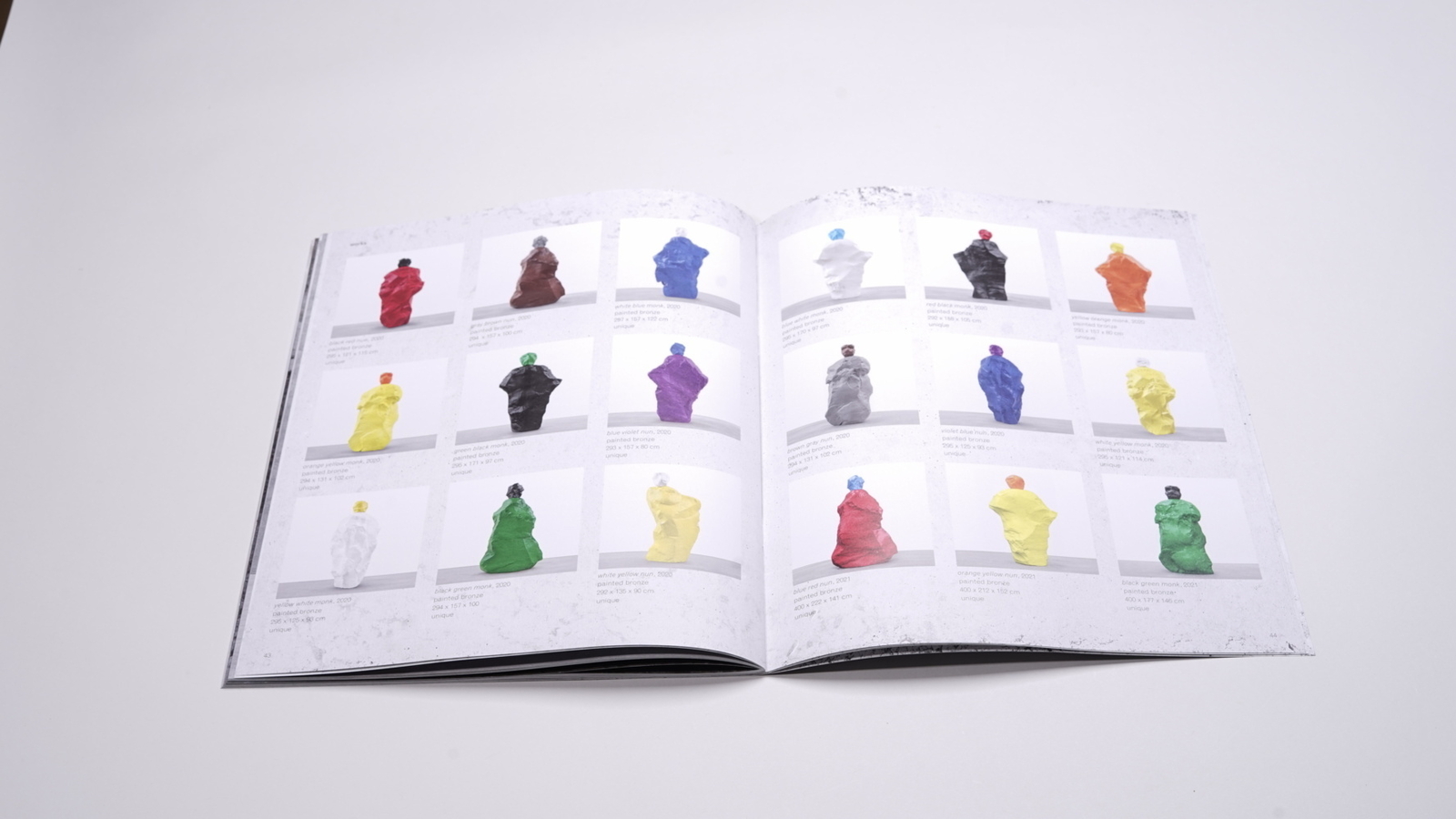 Thumbnail - Ugo Rondinone | Nuns + Monks | Erik Verhagen | Englisch | Taschenbuch