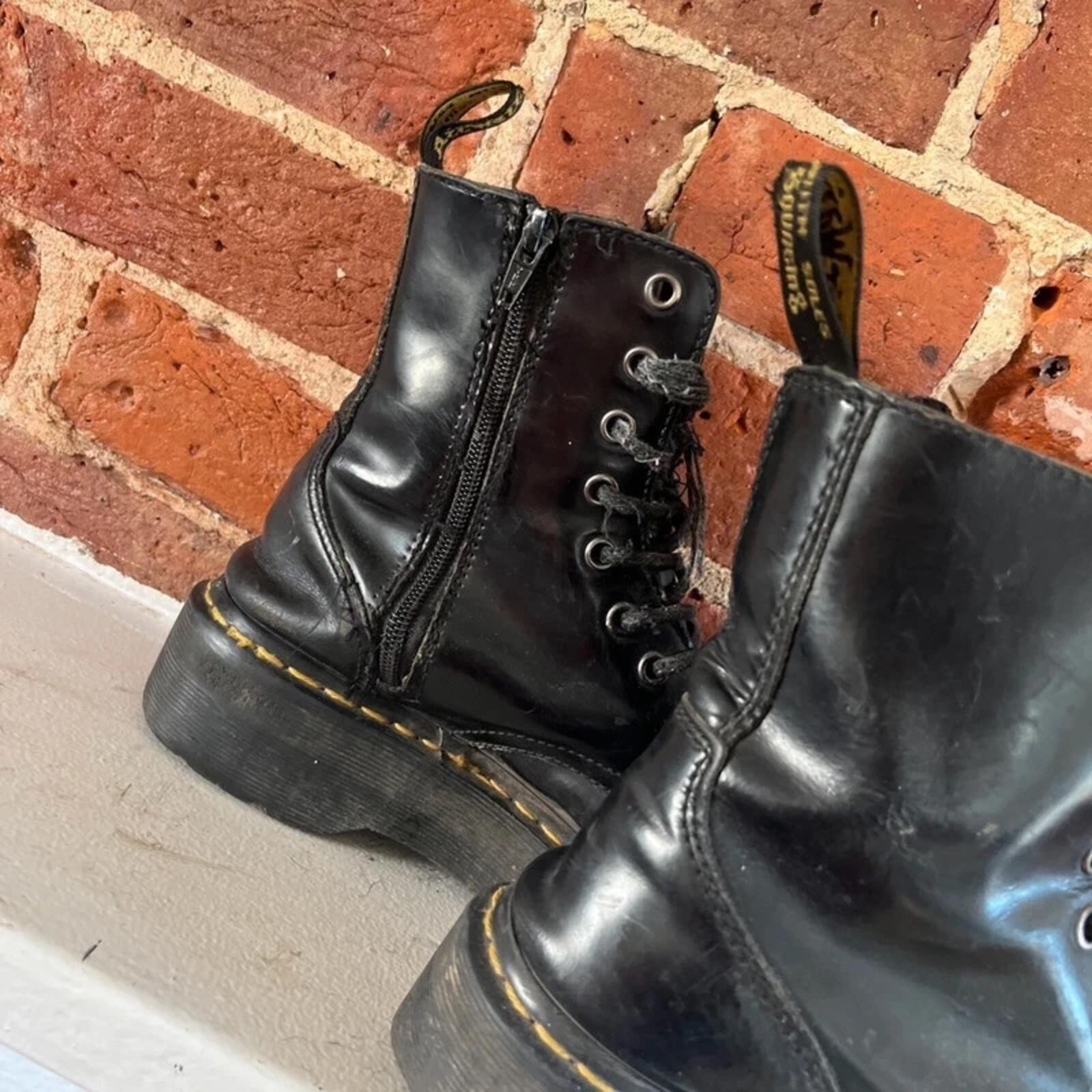 Vintage Dr Marten Women’s Black Leather Boots | UK Size 5.5 image 2
