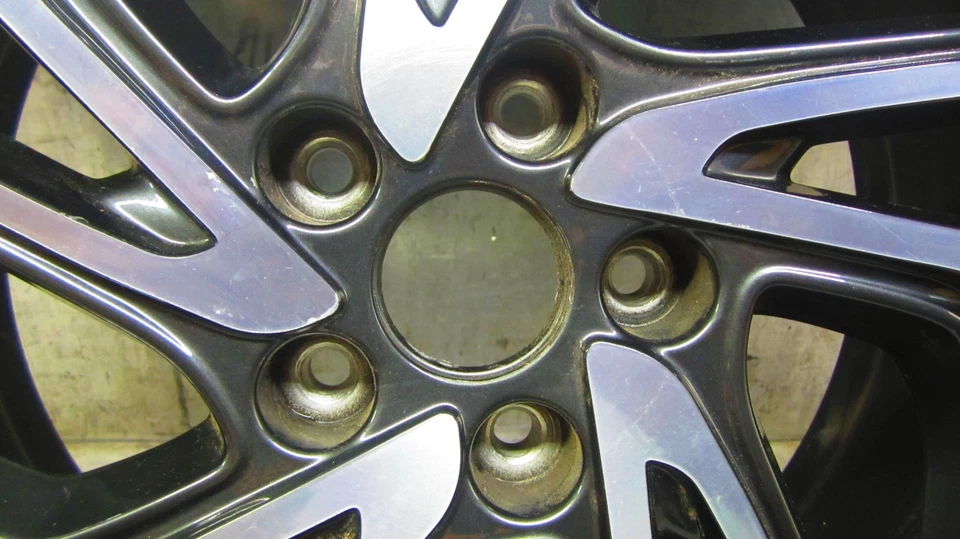 Hyundai Tucson Alufelge Ronal 7,5 x 19 H2 ET 53 Allwetter 225/45 19 52910-D7420 - Bild 2 von 4