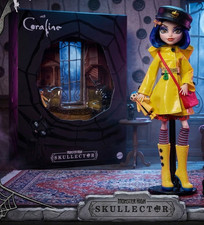 Monster High Skullector Coraline Doll Yellow Raincoat Exclusive Mattel NIB