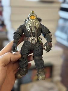 バイオショック　サブジェクト・デルタ　フィギュア　NECA ジャンク バイオショック サブジェクト・デルタ フィギュア NECA ジャンク NECA