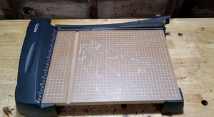 X-ACTO Heavy Duty Wood Base Guillotine Paper Trimmer 12 x 12 Model 26312