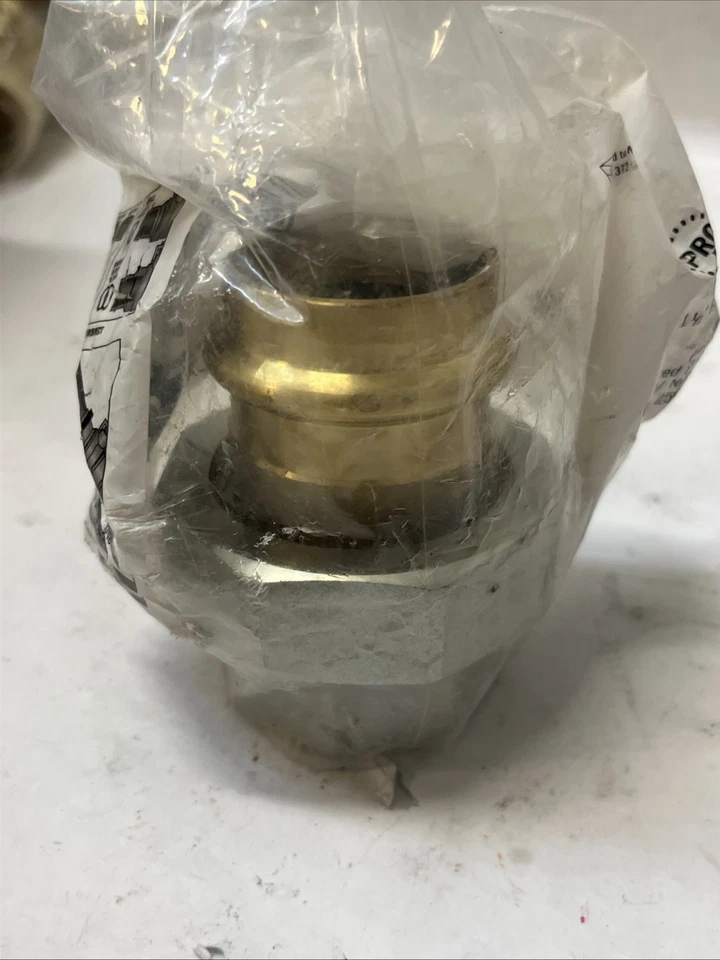 Webstone H-81106W Pro Connect Press 1-1/2” FIP X Press Union - Изображение 2 из 3