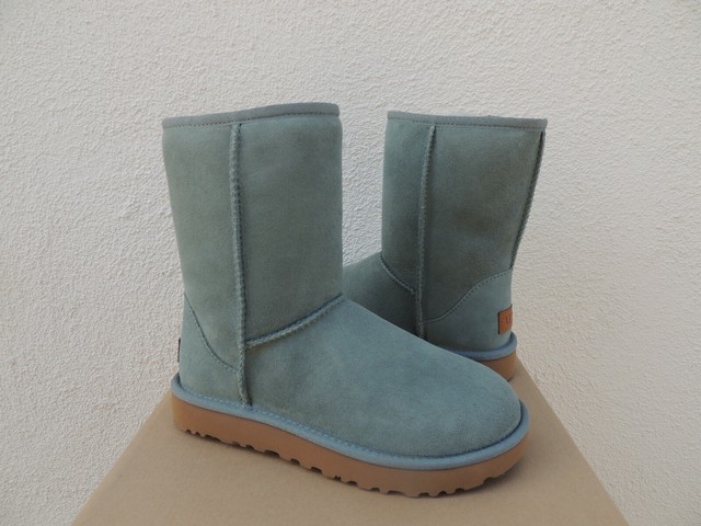 ugg sea green