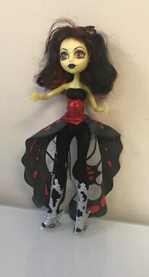 luna mothews doll