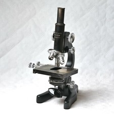 Antikes Mikroskop Ernst Leitz Wetzlar No 328541 von 1937 / WW2 WK2