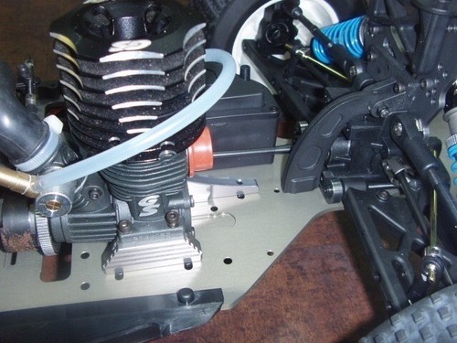GS Racing XUT II Pro Kit 1/8 4WD Nitro Powered Competition Truggy New No Ori Box - Picture 18 of 18