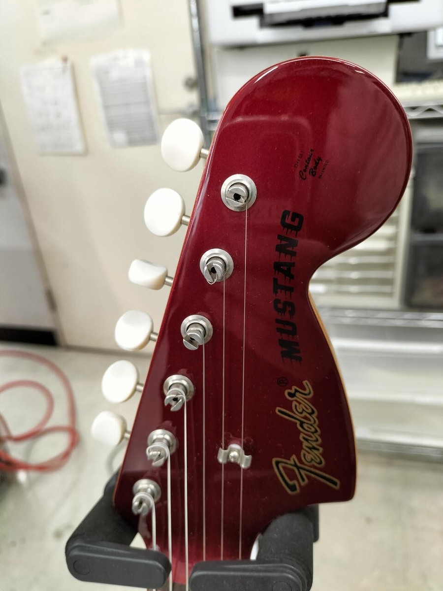 ギター Fender Japan MG69 Mustang Fender Japan MG69/MH Mustang Candy Apple Red Guitar | eBay