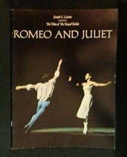 Vintage 1966 ROMEO & JULIET THEATRE PROGRAM NUREYEV ROYAL BALLET 28 pgs PHOTOS +