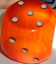 Vintage IN Rare Bakelite Dice - 3.4CM DDR Cube Bachelite Catalin