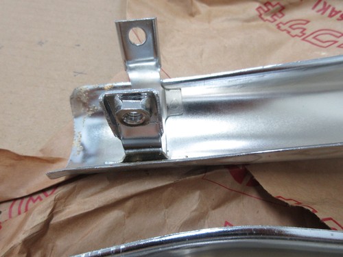 Kawasaki KZ1000 Exhaust Protector L/R 1977-1980 OEM Muffler Shield 18057-051 052 - Imagen 7 de 15