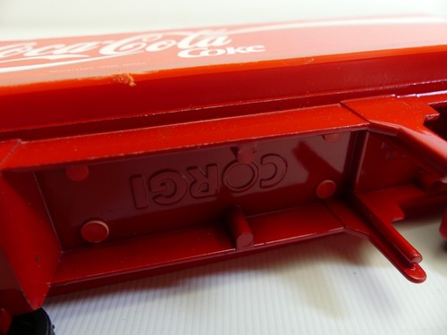 (ref288BT) Corgi Diecast Model Scammel Container Coca Cola Truck 1985 - Imagen 5 de 7