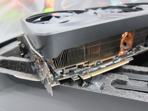 GIGABYTE GeForce RTX 4080 SUPER GAMING OC 16G Graphics Card FOR PARTS / REPAIR - Afbeelding 4 van 16