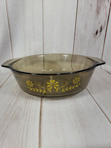 2 Vintage GLASBAKE Glass Casserole Pie Dish Yellow Daisy Brown Amber Visionware - Picture 5 of 7