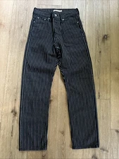 Women’s Levi Wedgie Straight Jeans Striped Size 26 *Damaged See Pictures