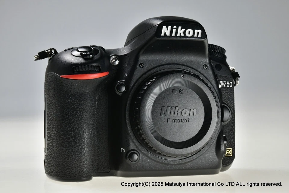 * Near MINT * NIKON D750 24.3MP DSLR Camera Body - Image 2 of 4
