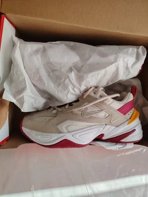 basket nike femme taille 39 M2k Techno Neuve - Photo 1/4