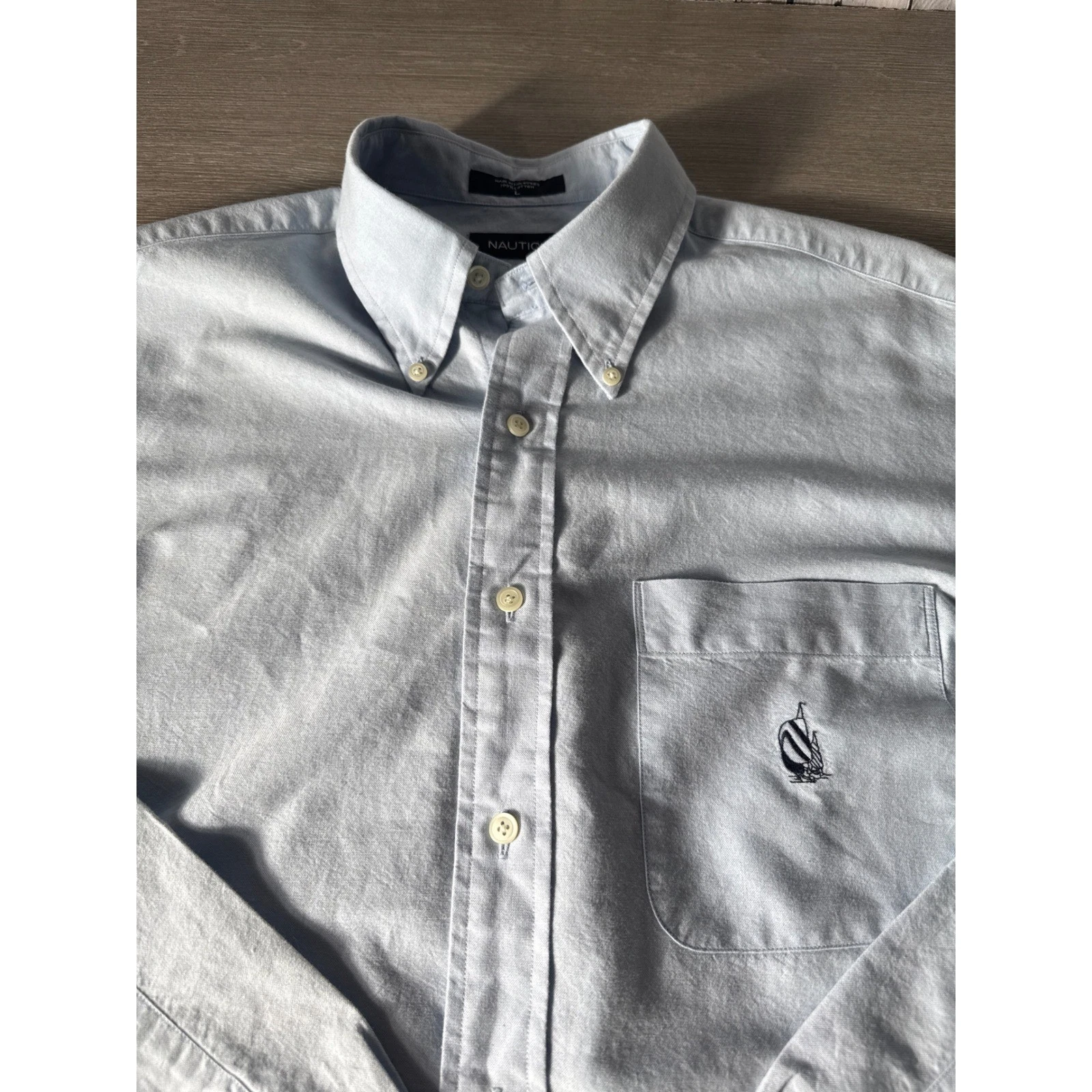 Nautica Mens Large Blue Long Sleeve Button Down Dress Shirt Sailboat Embroidery