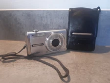 Olympus C-560 8.0MP Digital Camera. Untested