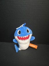 Nickelodeon Pinkfong Baby Shark Clip On Coin Purse Blue Daddy Plush Animal