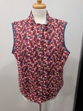 Christopher  Banks Quilted Reversible Lightweigt Circles/Navy Vest Size L Or XL