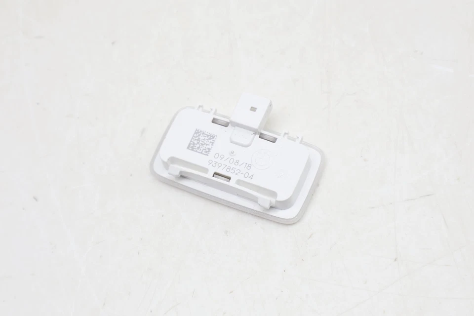 BMW 440I XDRIVE GRAN CUPÉ 2017-2020 - luz de tocador/maquillaje 9397852 Foto 2 de 4