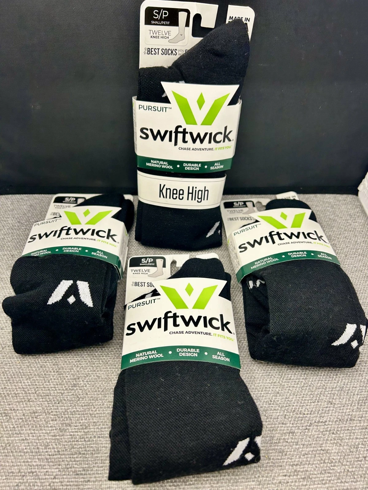 SwiftWick Merino Wool Compression Knee High Socks Lot Of 4 Pairs Black New Nice