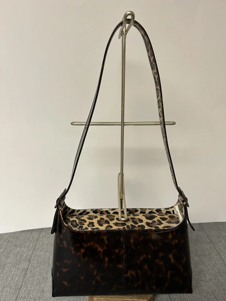 Bolso de hombro vintage Stuart Weitzman brillante tortuga guepardo charol Foto 2 de 4