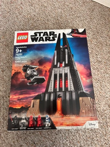 LEGO 75251 Star Wars Darth Vader's Castle Brand New