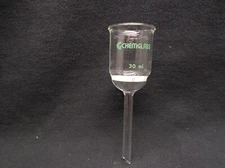 Chemglass 30mL Glass C Fritted Buchner Filter Funnel Short Stem CG-1402-10 Chips