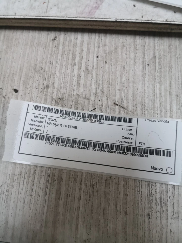 PROIETTORE DX PER ISUZU FURGONE NPR-NKR-NQR (05-08) (08) 3.0 TD (110KW) - Immagine 3 di 3