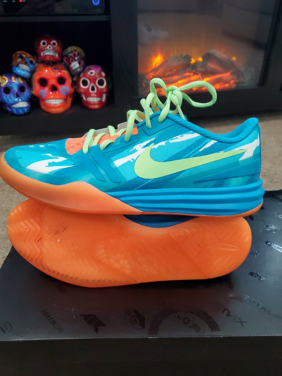 kobe bryant kids basketball shoes